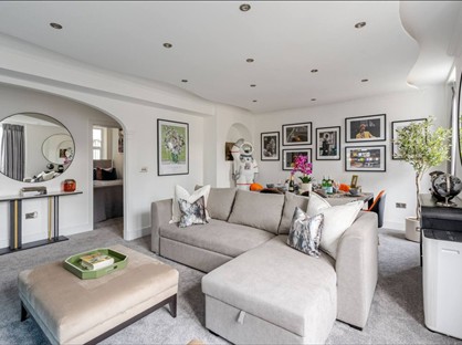 4 Bed Flat, Clarewood Court, W1H