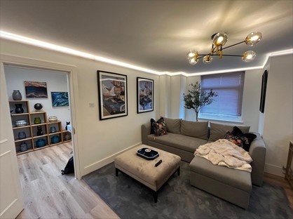 2 Bed Flat, Albert Mansions, W1U