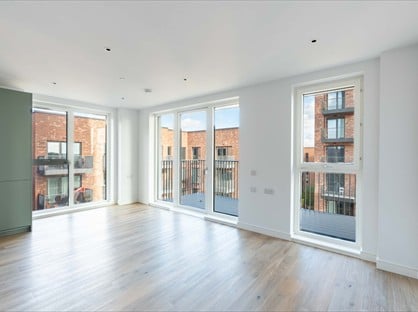 2 Bed Flat, Quadrant House, UB1