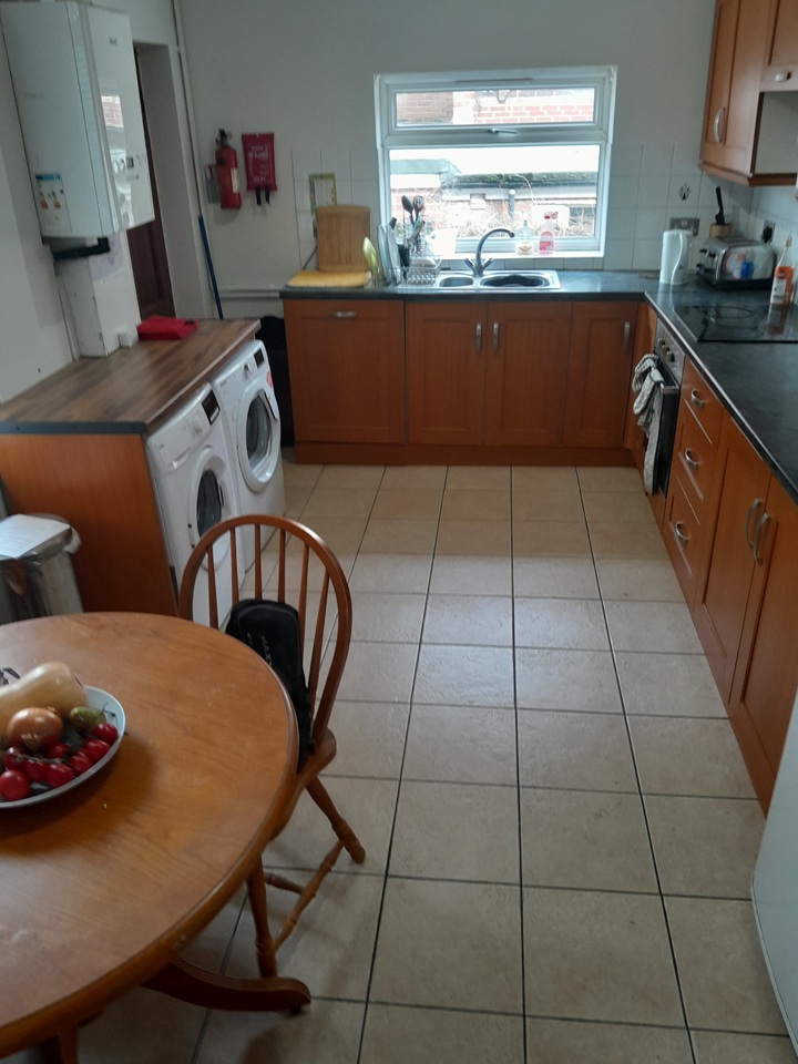 Additional image 2 of Room in a Shared House, St. Stephens Road, NG2, N1 7GU