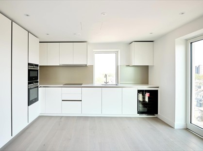 3 Bed Flat, Tierney Lane, W6