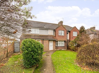 Room in a Shared House, London Road, TW15