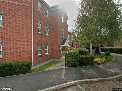2 Bed Flat, Bridgewater Close, WA6