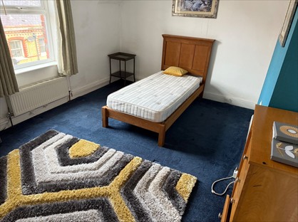Room in a Shared House, Wellington Road, LD1