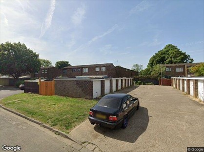 4 Bed Terraced House, Swanspool, PE3