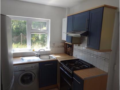 3 Bed End Terrace, Dewsbury Gate Road, WF13