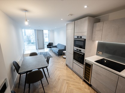 1 Bed Flat, Silvercroft Street, M15