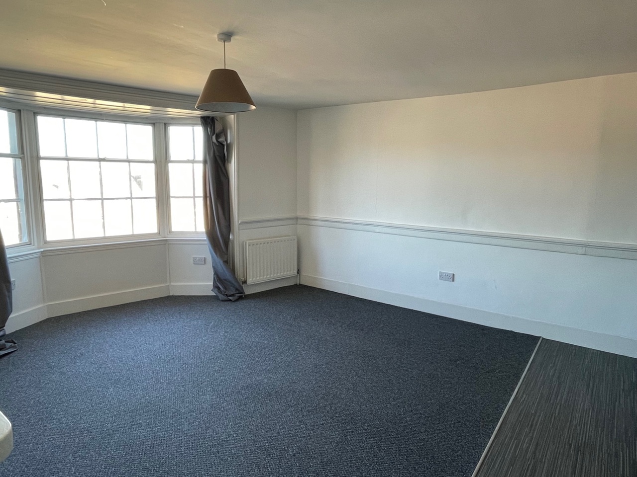 Rochester - 2 Bed Flat, Troy House, ME1 - To Rent Now for £1,200.00 p/m