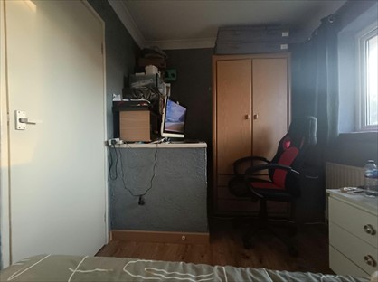 4 bed room for rent in Room in a Shared House, Maiden Lane, RH11