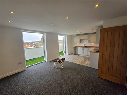 2 bed flat/apartment for rent in 2 Bed Flat, Mansion St, CT9