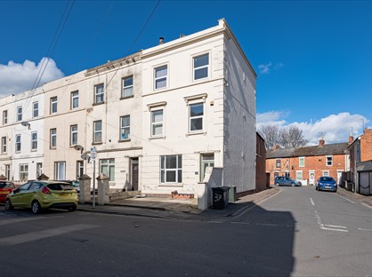 Room in a Shared House, Arthur Street, GL1
