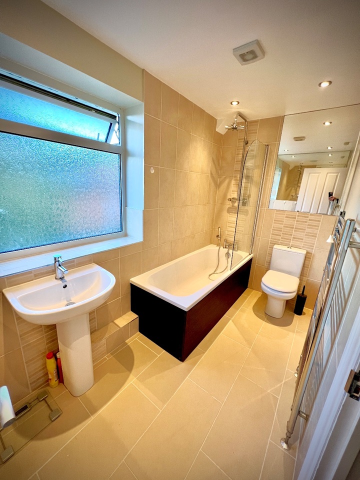 Room in a Shared House, Acton Way, CB4 photo 5