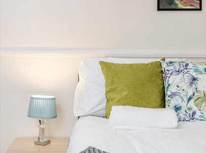 Room in a Shared House, Myrtle Road Romford, RM3