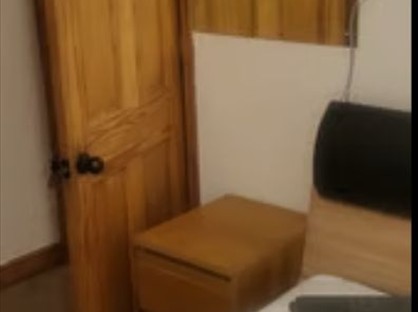 Room in a Shared House, Court Crescent, SL1