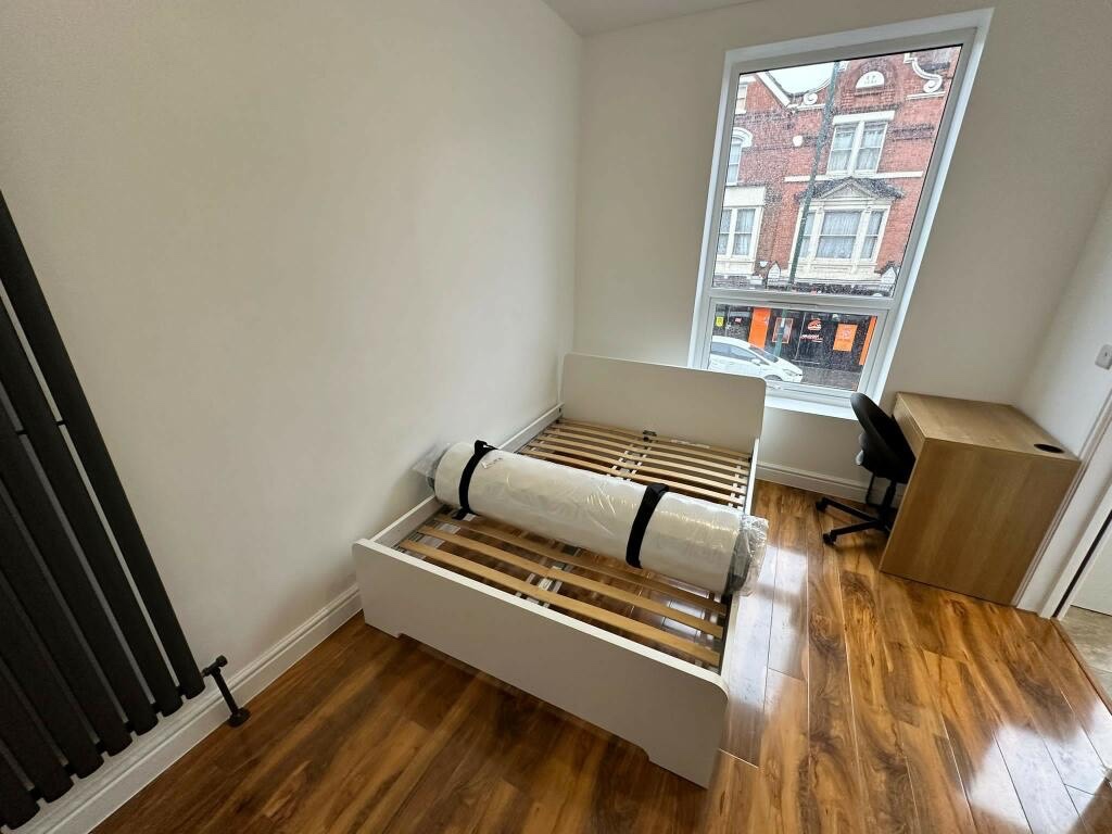 Additional image 4 of Room in a Shared Flat, Alfreton Road, NG7, N1 7GU