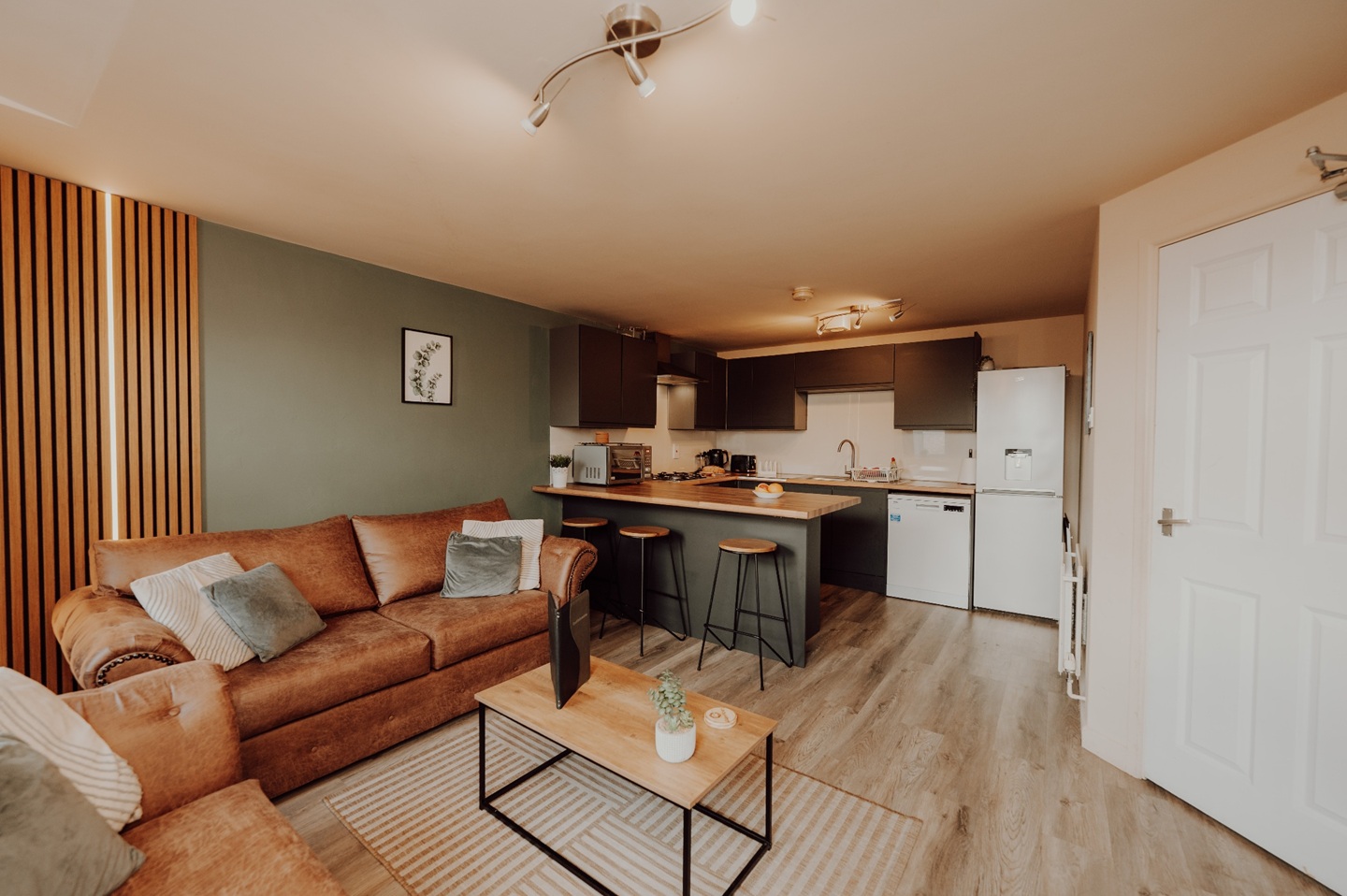 Additional image 2 of 6 Bed Flat, Loughborough Road, NG2, N1 7GU