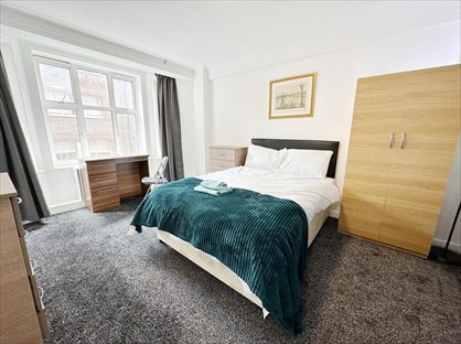 Room in a Shared Flat, Edgware Road, W2