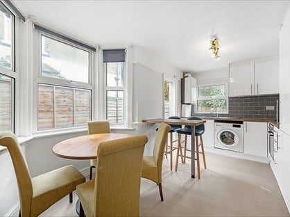4 Bed Terraced House, Kincaid Road, SE15