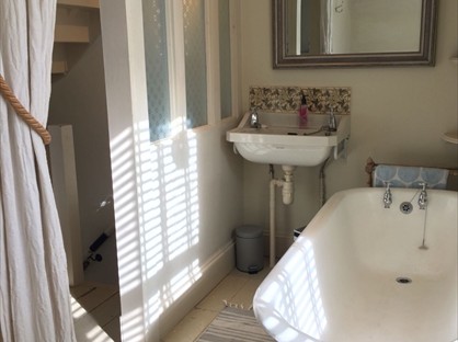 1 Bed Terraced House, Gyllyng Street, TR11