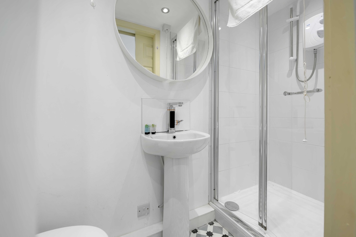 Additional image 4 of 2 Bed Flat, Ecclesall Road, S11, N1 7GU