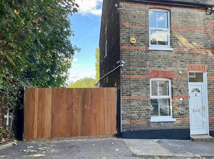 2 Bed End Terrace, Castle Street, DA9