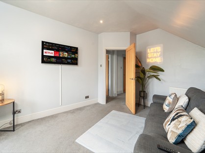 2 Bed Penthouse, Brunswick Drive, HG1