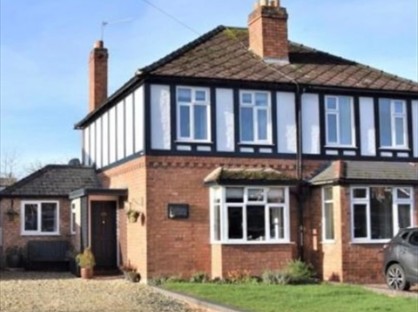 3 Bed Semi-Detached House, Station Road, WR3
