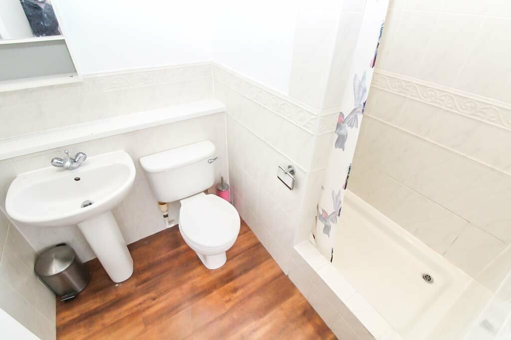 Additional image 6 of 2 Bed Flat, City Heights, M3, N1 7GU