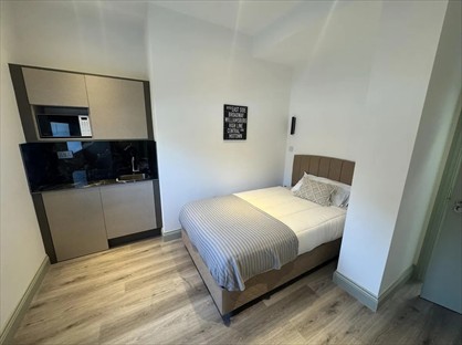 Room in a Shared House, Blackfen Road, DA15