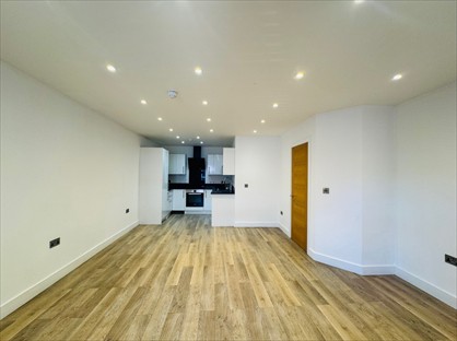 2 Bed Flat, Regents House, HP13