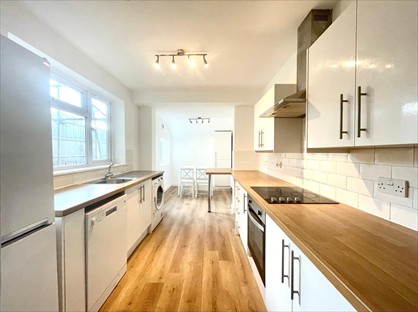 4 Bed Terraced House, Ashley Down Road, BS7