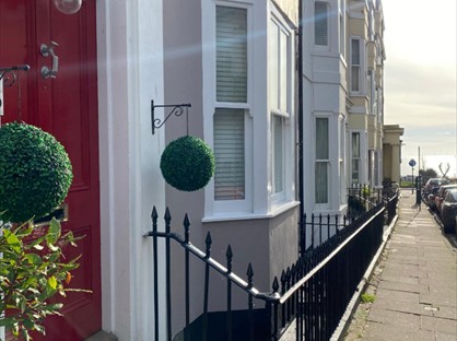 Studio Flat, Devonshire Place, BN2