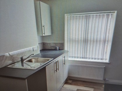 Studio Flat, Hollinshead Street, PR7