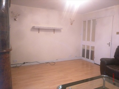 3 Bed Flat, Sandpiper Court, SE8