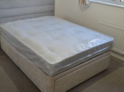 Room in a Shared House, Ravenhill Way Luton, LU4