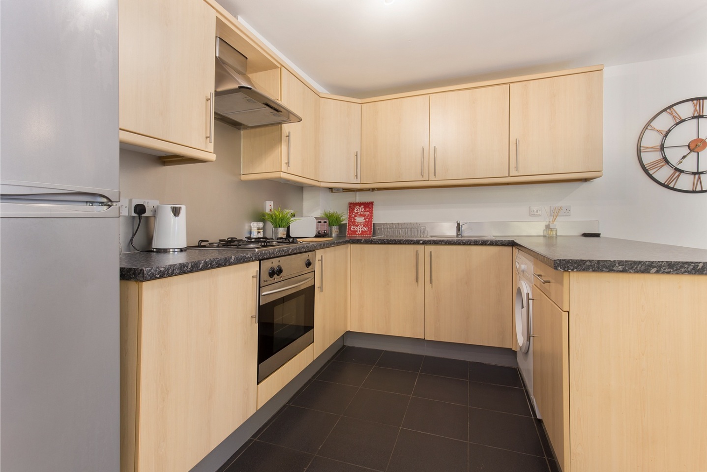Additional image 5 of 2 Bed Flat, Raleigh Square, NG7, N1 7GU