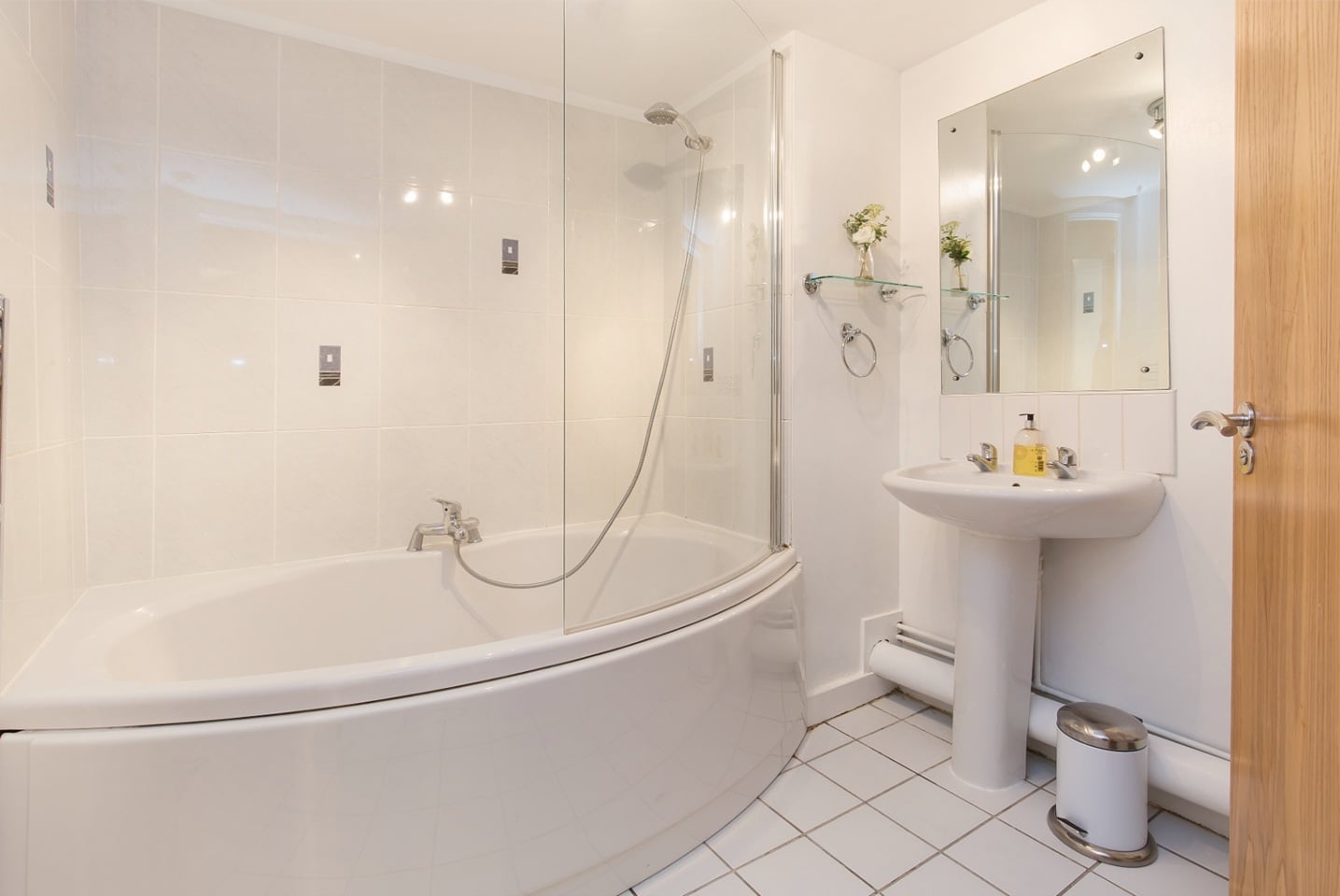 Additional image 6 of 2 Bed Flat, Raleigh Square, NG7, N1 7GU