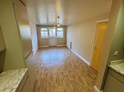 2 Bed Flat, Southwood Road, PO11