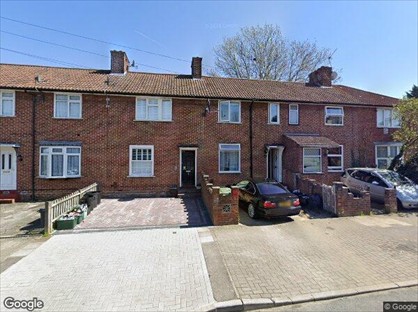 3 Bed Terraced House, Ravensworth Road, SE9