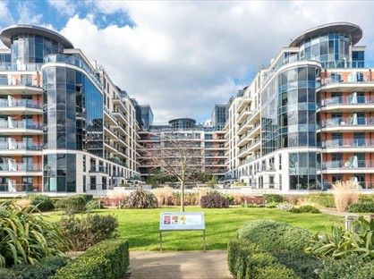 2 Bed Flat, Compass House, SW6