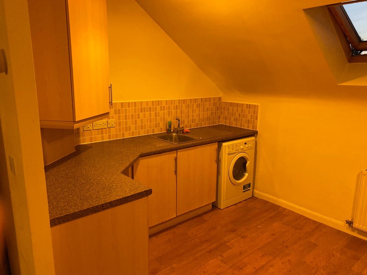 1 Bed Flat, Harlequin Court, CV3 photo 5