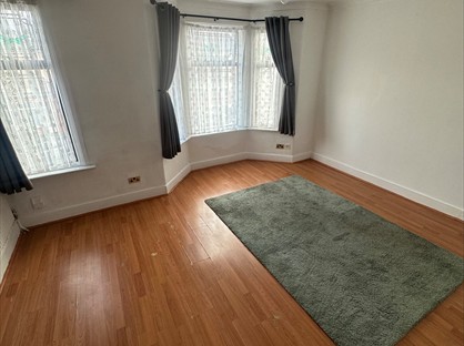 4 Bed Terraced House, Henley Road, IG1