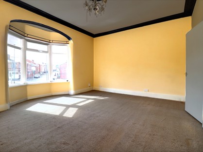 1 Bed Flat, New Road, M26