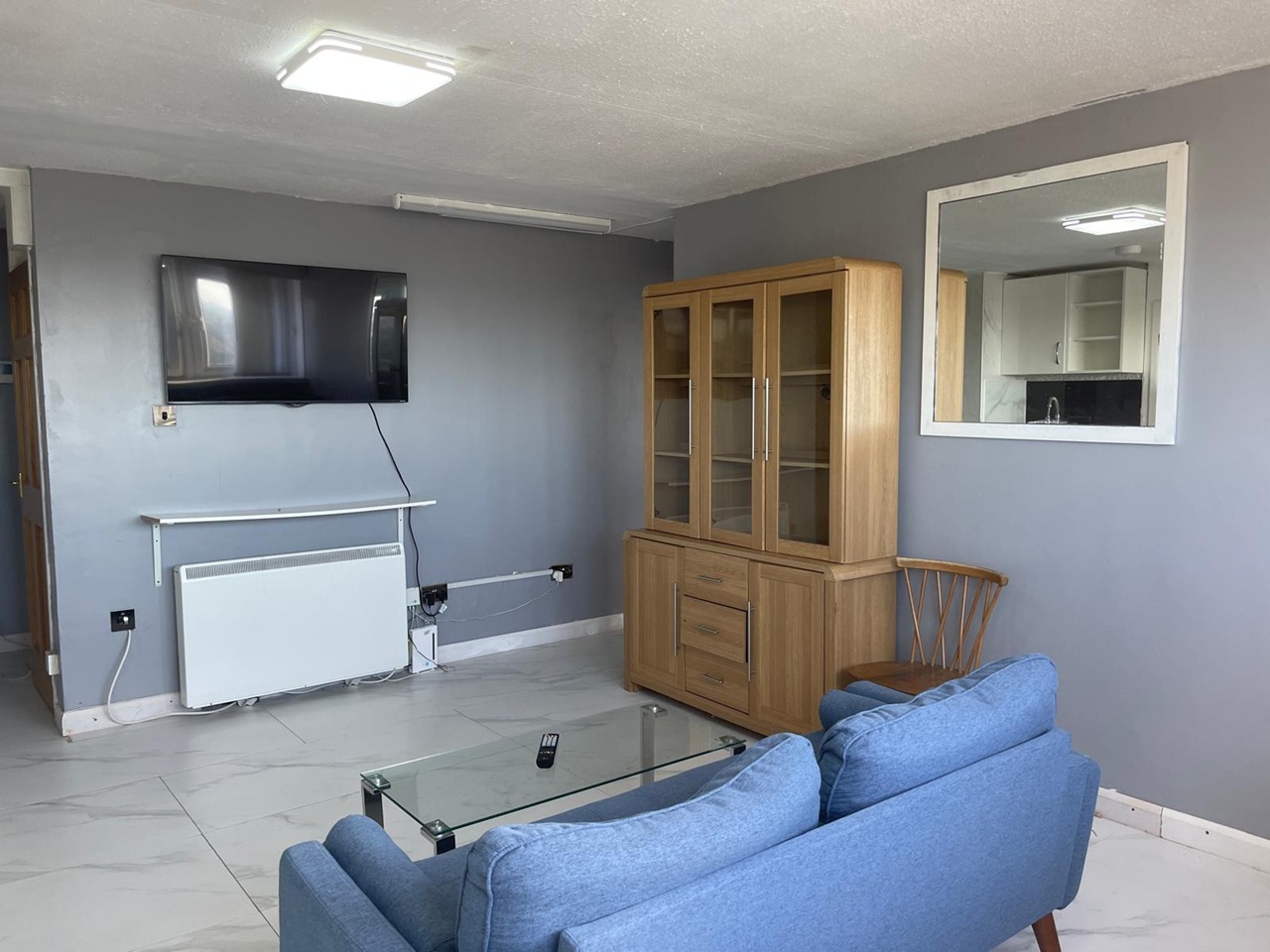 3 Bed Flat, Clydesdale Tower, B1 photo 2