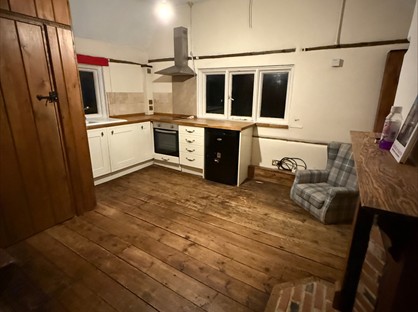 2 Bed Flat, Aylesbury Road, HP22