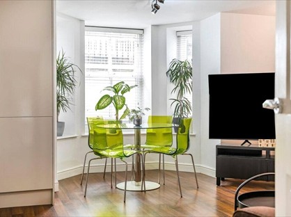 2 Bed Flat, North Park Road, HG1