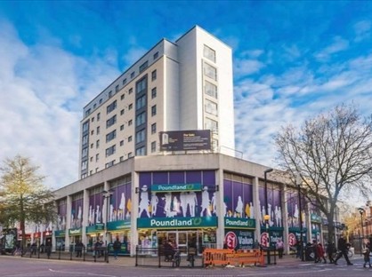 2 Bed Flat, Broadway, PE1