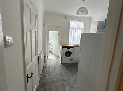 2 Bed Terraced House, Victoria Street, S63