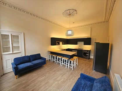 Room in a Shared Flat, Glasgow Street, G12