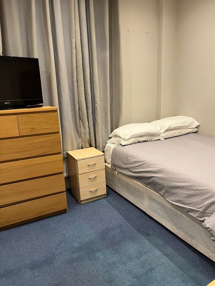 Additional image 4 of Studio Flat, Courtfield Gardens, SW5, N1 7GU